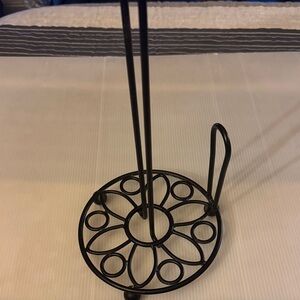 Black Metal Paper Towel Holder